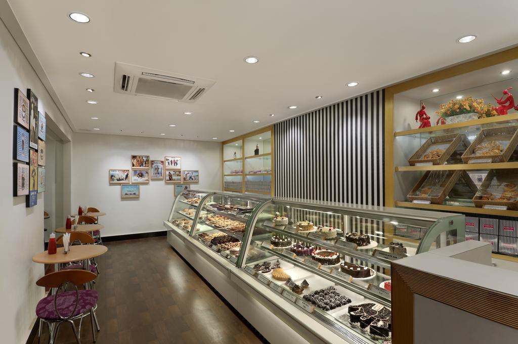 Mayfair Rourkela Екстериор снимка