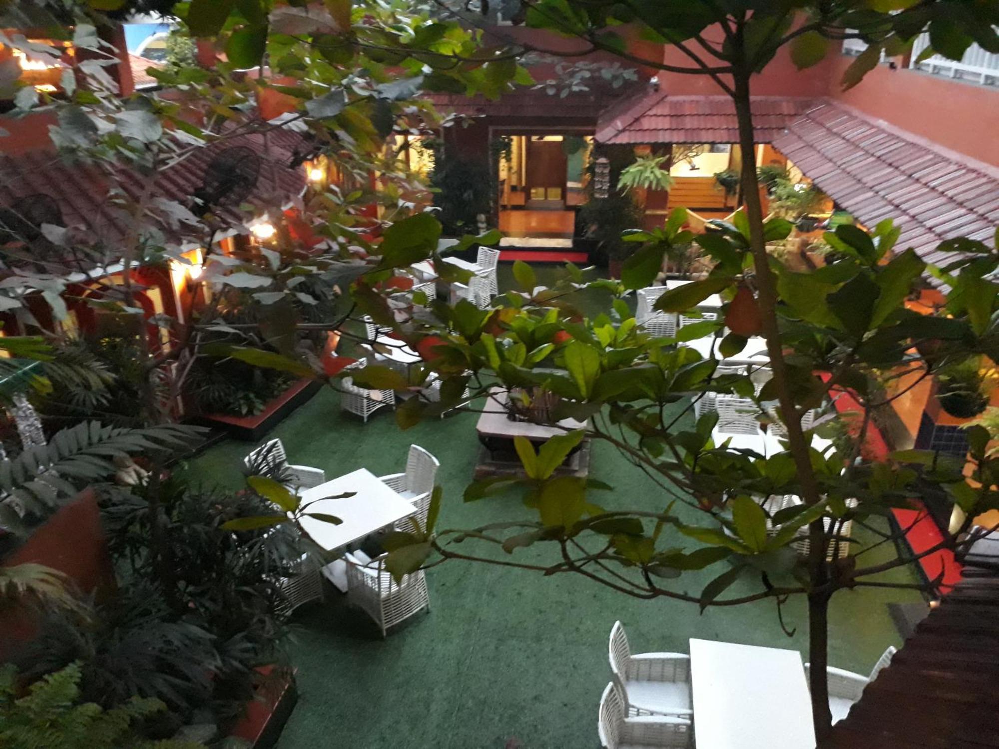 Mayfair Rourkela Екстериор снимка