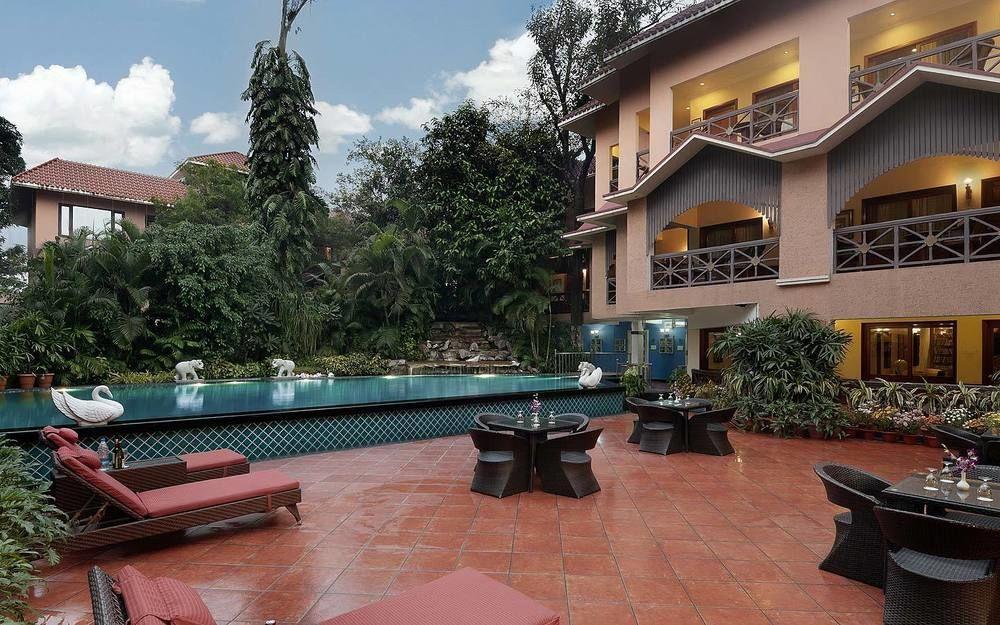 Mayfair Rourkela Екстериор снимка